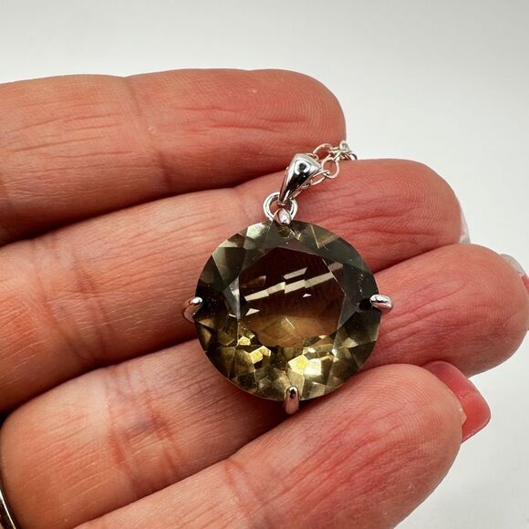 Stunning 18mm Round cut Smokey Quartz pendant and necklace in solid sterling! - Picture 7 of 13